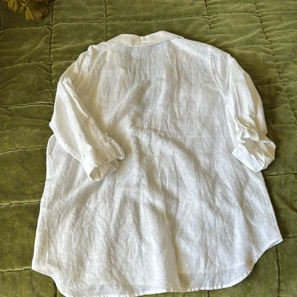 Vince Camuto Roll Tab Shirt - Picture 4 of 4